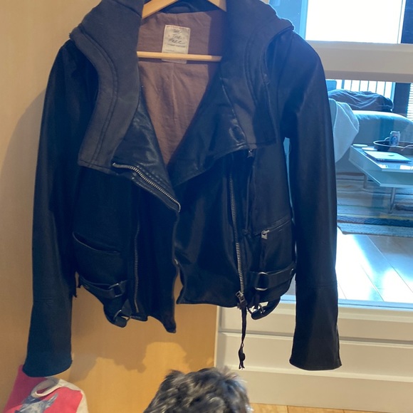 Free people vegan leather jacket - Picture 1 of 5